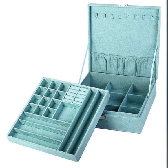 NWT Cloud Two-Layer Blue Jewelry Box Organizer Display Storage case with Lock - Picture 11 of 11